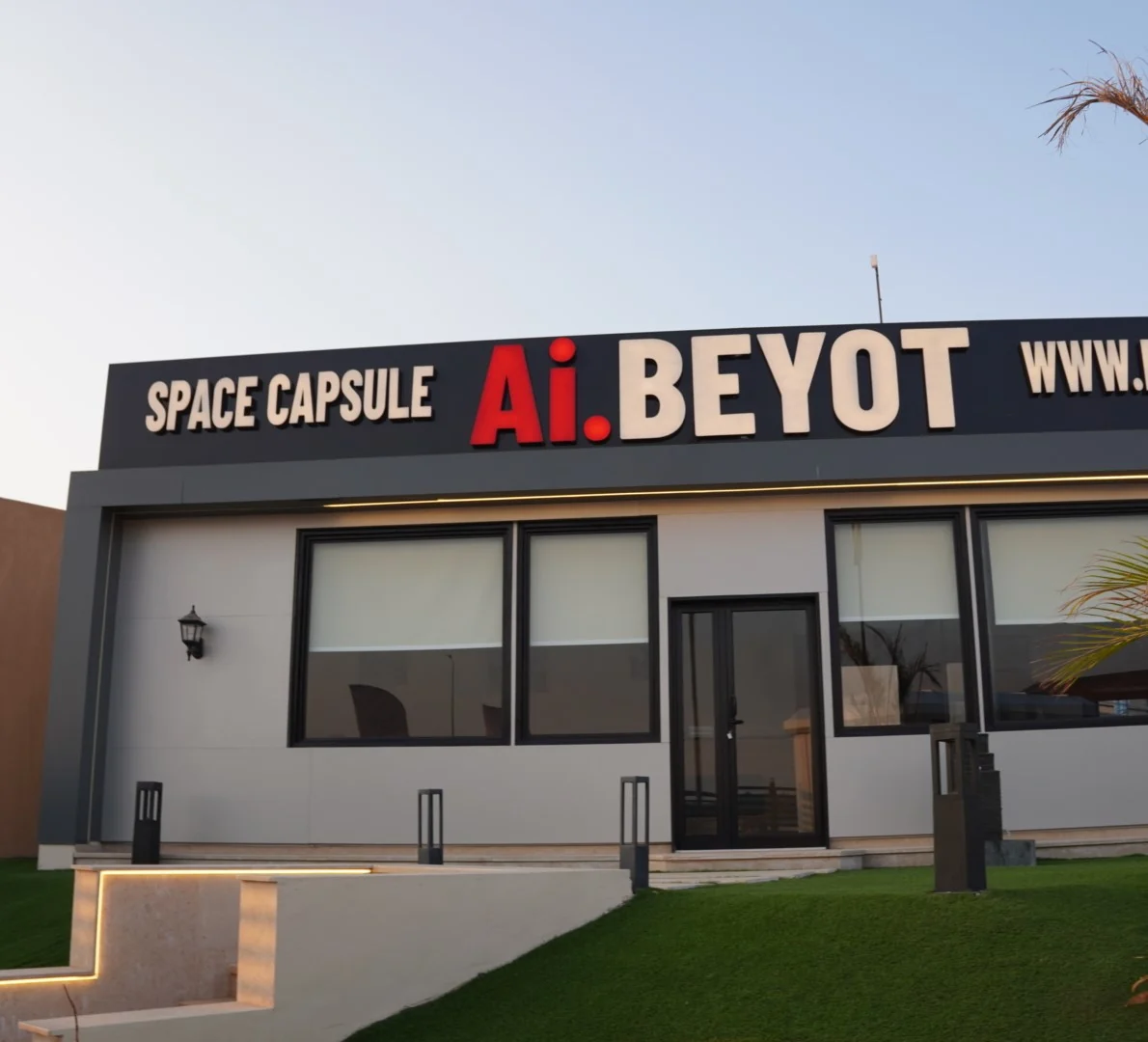 Ai BEYOT foldable office unit